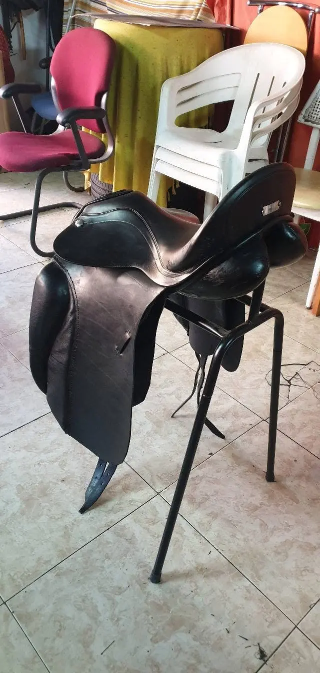 Reparación de sillas de doma